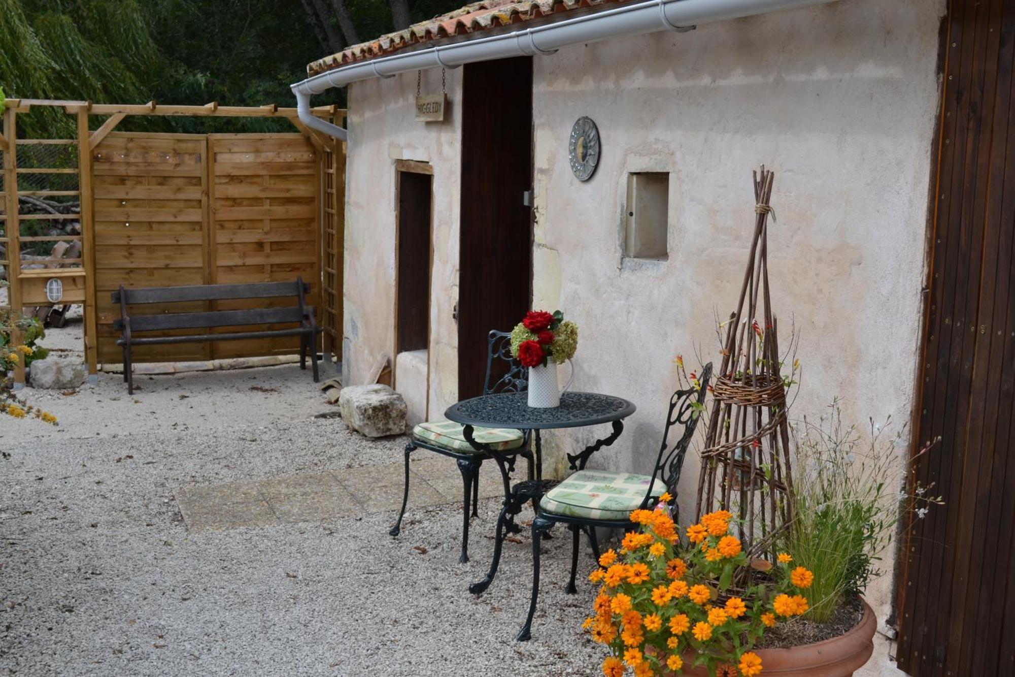 Chef-Boutonne Le Moulin De Lusseau Bed & Breakfast 部屋 写真